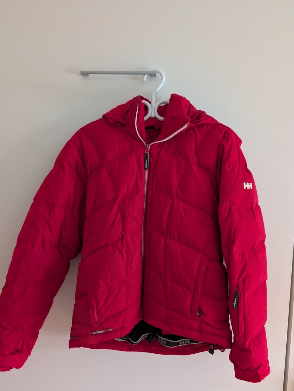 Helly Hansen Women Bright Red SKI Puffer Jacket with Hood